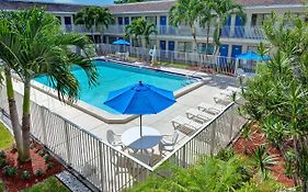 Motel 6 Dania Beach