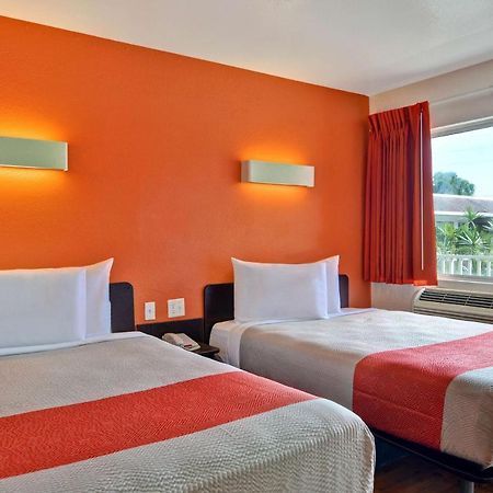 Motel 6 Dania Beach Zewnętrze zdjęcie